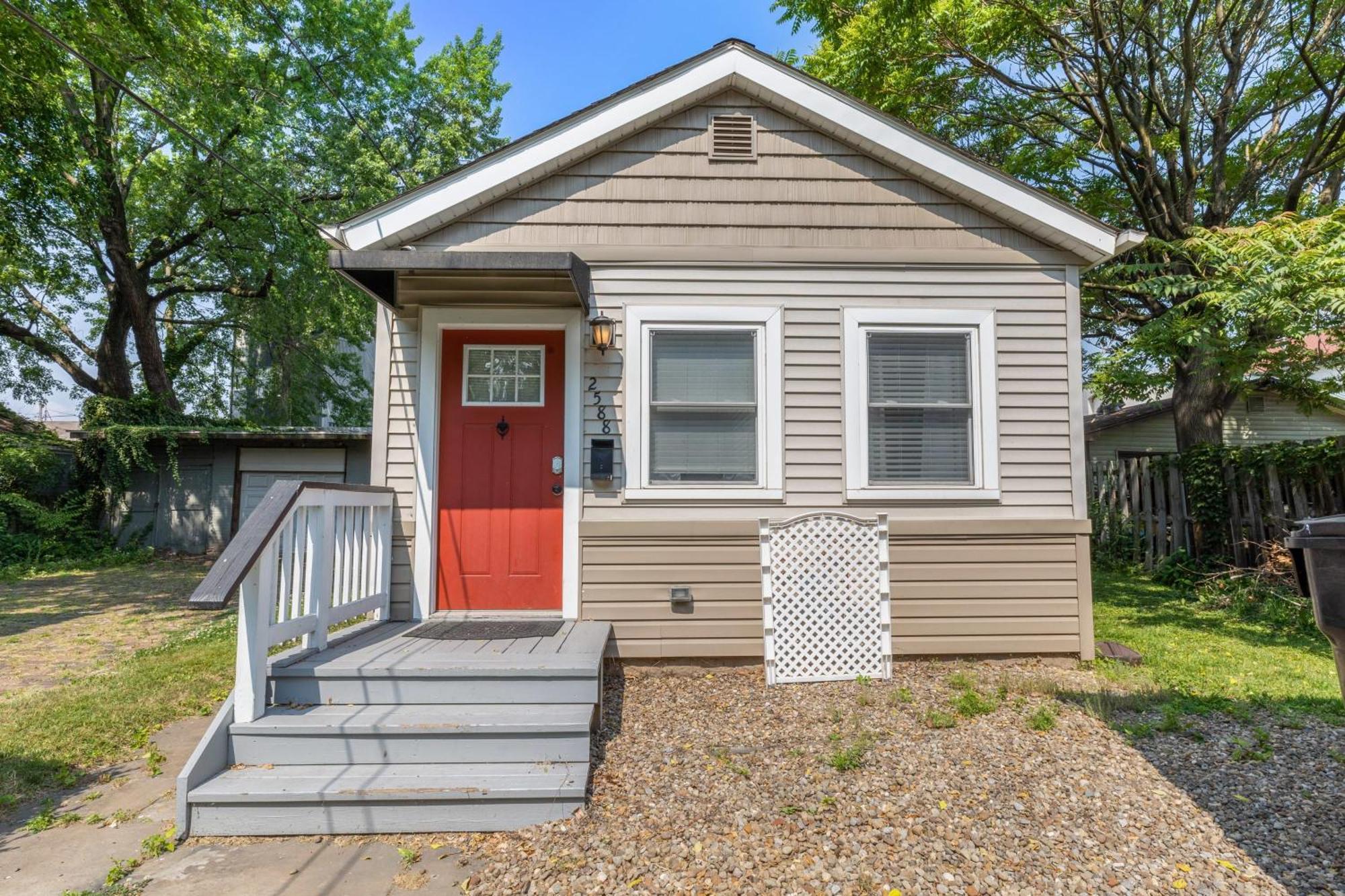 Newly Renovated Tremont Treasure I Cozy + Modern Cleveland Exterior foto